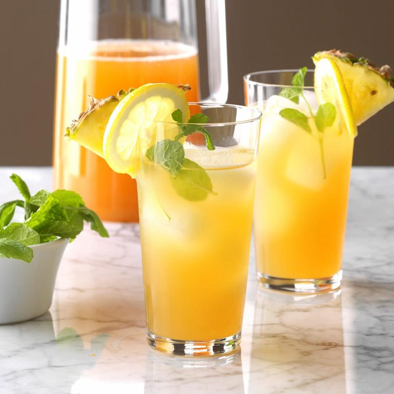 10 Health Benefits of Drinking Pineapple Juice
